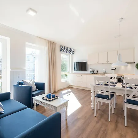 Min Huesung Apartment Binz
